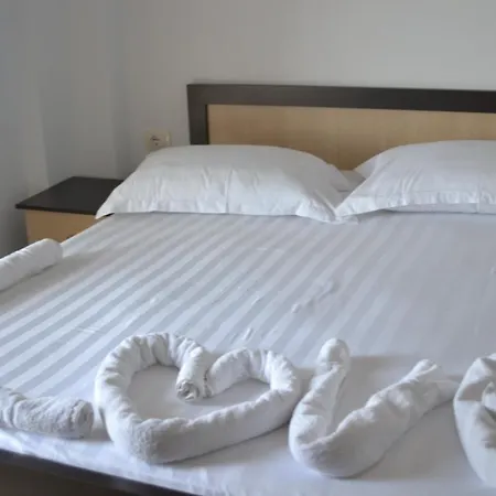 Romeo Hotel *